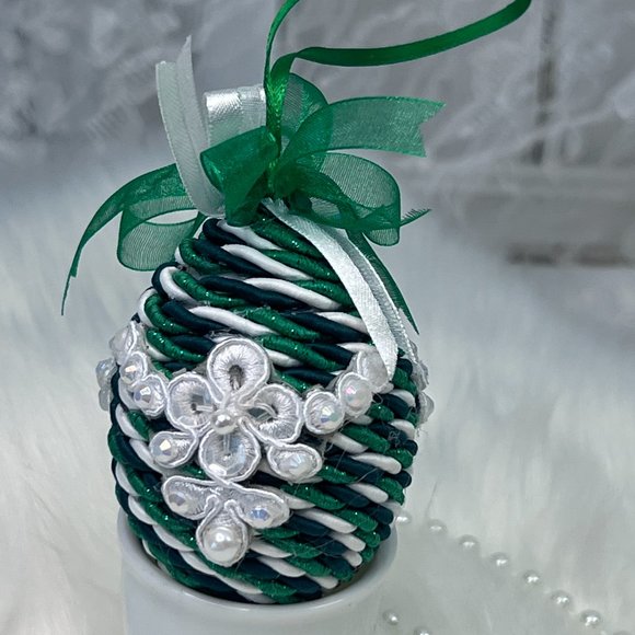 Emerald Green Easter Eggs, Custom Eggs, Farm Easter Décor, Set of 4, Religious - Picture 5 of 15